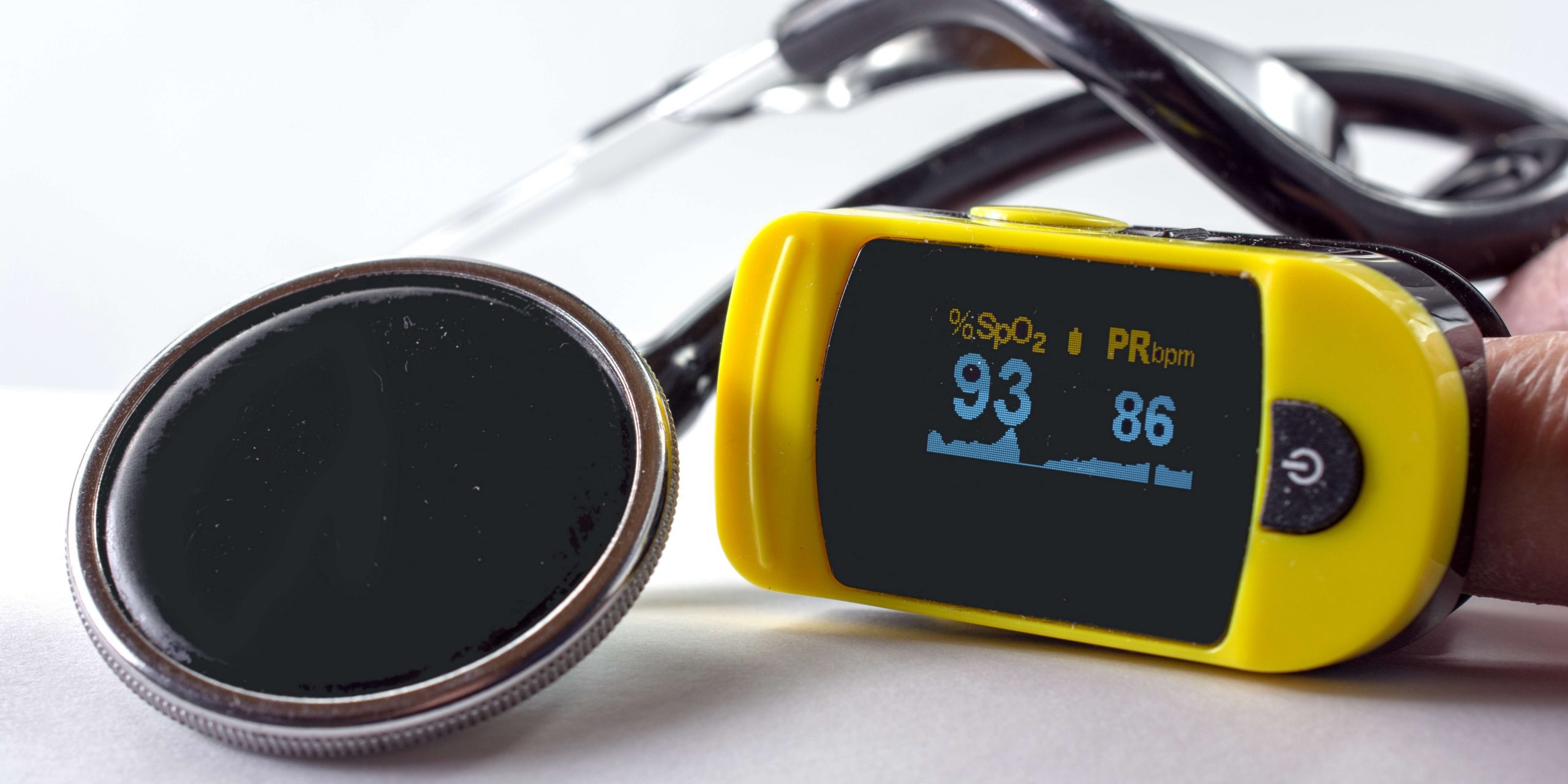 Monitoring Your Blood Oxygen Levels With a Pulse Oximeter